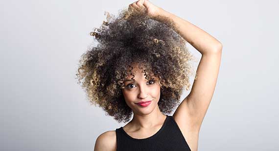 Your Complete Guide to Transitioning to Natural Hair